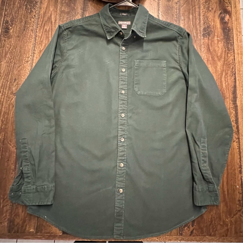 Eddie Bauer Men's Dark Green Casual Button Down Shirt size: TL